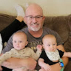 Meet your Posher, Raymond